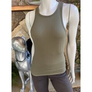 Upwest Green Soft Tank Top with Built in Bra Women’s Size Small
